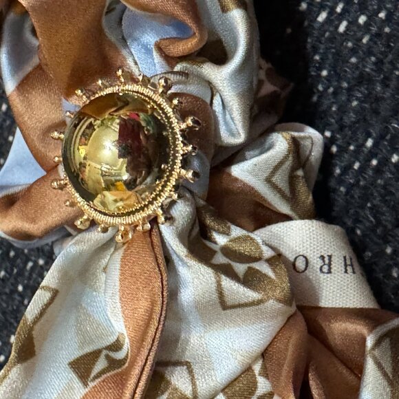 ANTHROPOLOGIE Charmed Hair Scarf Scrunchie, Blue/Yellow/Tan Floral Print - Picture 7 of 9